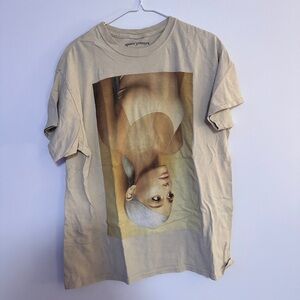 ariana grande sweetener tshirt size large